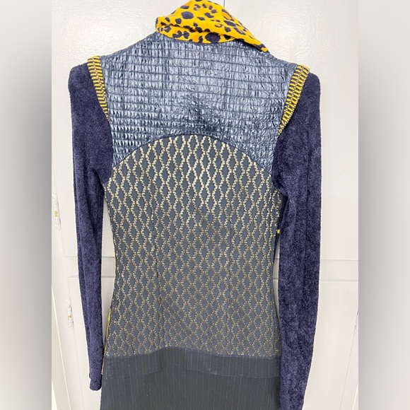 Long sleeve knit sweater dress side zipper animal print neck navy blue and gold - Picture 6 of 7